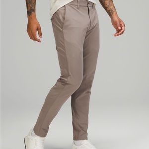 Lululemon Commission pant 32 waist or 31 waist